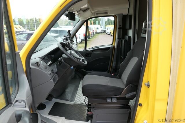 Vrachtwagen met bakwagen iveco Daily 35 S11 C30C AUTOMATIK KAMERA Regale LUFT DURCHGANG EURO-5 CoC