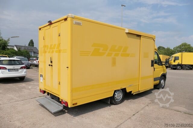 Vrachtwagen met bakwagen iveco Daily 35 S11 C30C AUTOMATIK KAMERA MAXI KAMERA Regale LUFT - EURO 5 - CoC