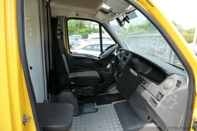 Vrachtwagen met bakwagen iveco Daily 35 S11 C30C AUTOMATIK KAMERA MAXI KAMERA Regale LUFT - EURO 5 - CoC