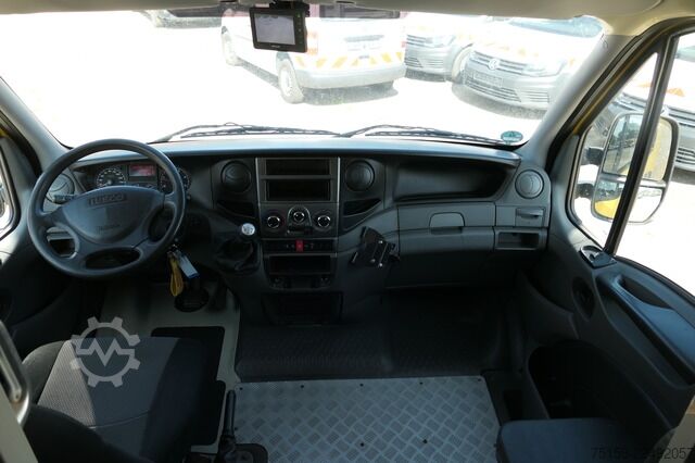Vrachtwagen met bakwagen iveco Daily 35 S11 C30C AUTOMATIK KAMERA MAXI KAMERA Regale LUFT - EURO 5 - CoC