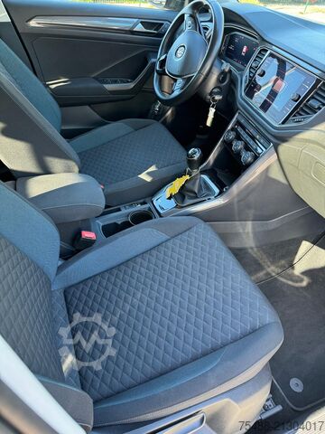 Pojazd użytkowy VOLKSWAGEN T-ROC IQ DRIVE