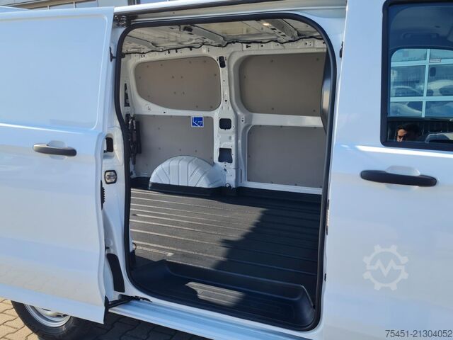 Panelová dodávka VW T7 Transporter Kasten TDi L1 Heckklappe KLIMA PDC