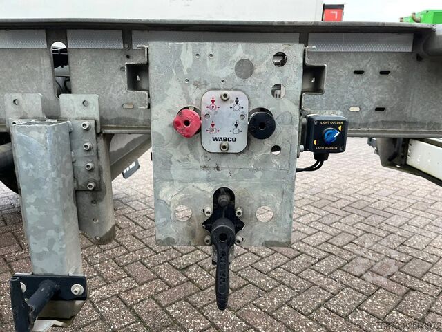Kontejnerski transport WEB TRAILER ZA 18