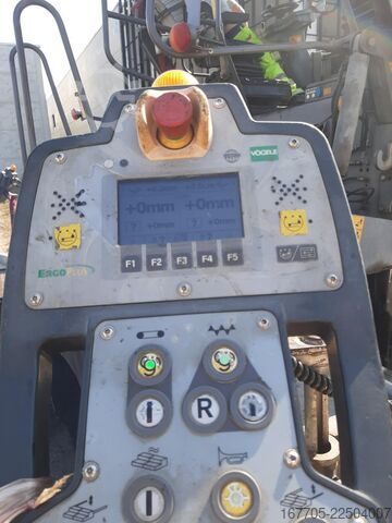 Asfalteermachine Vögele SUPER 1803-2