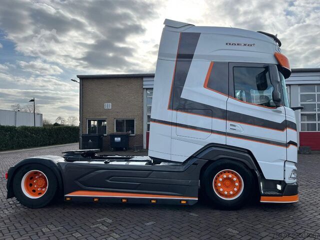 Standard-SZM DAF XG+ 530 FT