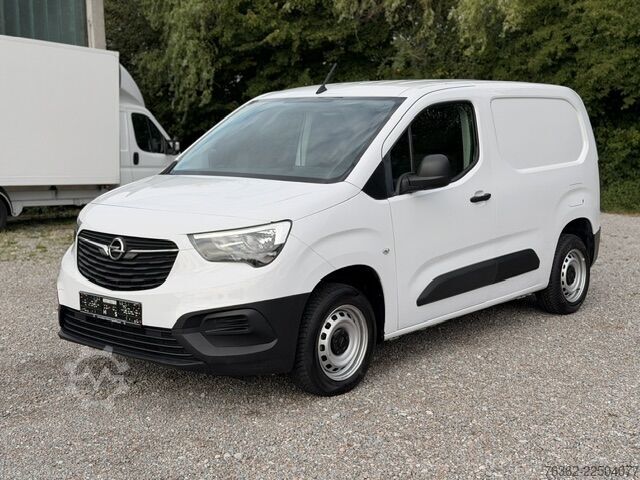 Duba panelată Opel Opel Combo 1,5 KLIMA, AHK, Tempomat.