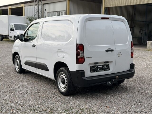 Duba panelată Opel Opel Combo 1,5 KLIMA, AHK, Tempomat.
