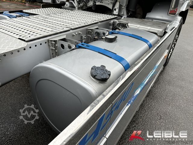 Standardowy ciągnik siodłowy VOLVO FH 540 Globe XL *Ocean Race Limited Edition*