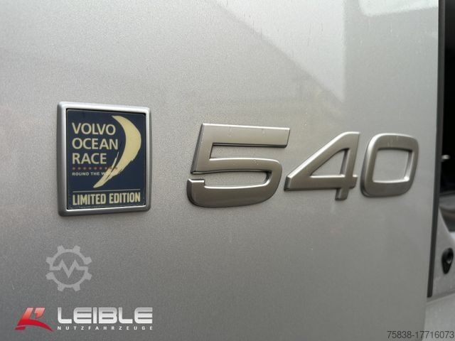 Standardowy ciągnik siodłowy VOLVO FH 540 Globe XL *Ocean Race Limited Edition*