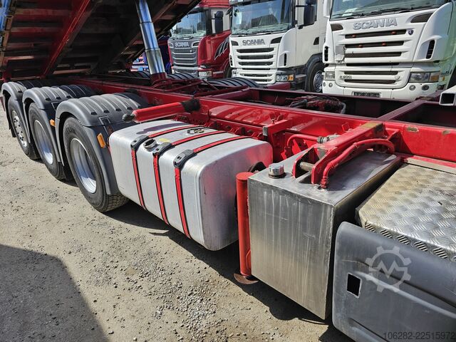 Tre-sidet tipbil SCANIA R500LB8X4*4HNB Dreiseitenkipper 18cubic