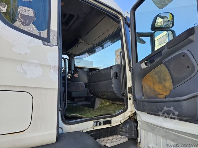 Kroghejselastbil SCANIA R480LB 8X4*4HHA MOTORSCHADEN! 3-Pedal J