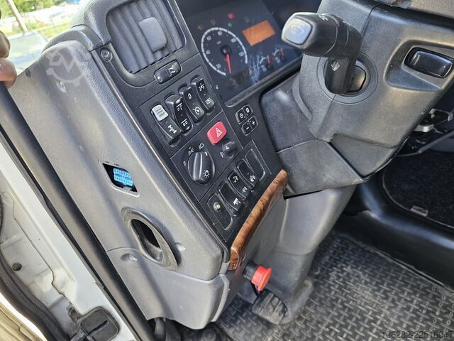 R500LB6X2 HHZ V8 foi/foi ROBSON 6x4 3 pedale SCANIA R500LB6X2 HHZ V8 Blatt/Blatt