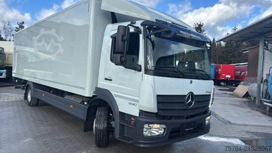 Vrachtwagen met bakwagen MERCEDES-BENZ 1230 L, S-FHAUS, KOFFER M. BäR-LBW, AHK, RüERA
