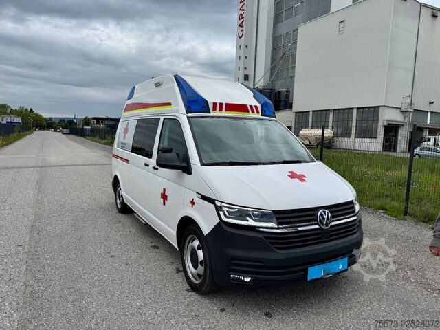 Brandweerwagen VW VW T6.1, 4-Motion, mit Trage und Sessel