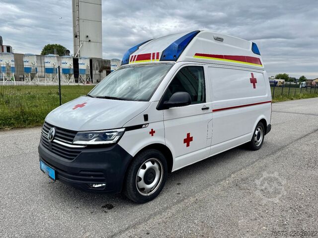 Brandweerwagen VW VW T6.1, 4-Motion, mit Trage und Sessel