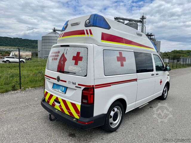 Brandweerwagen VW VW T6.1, 4-Motion, mit Trage und Sessel