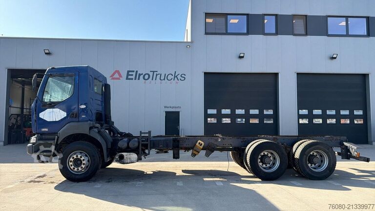 Podwozie z kabiną Renault Kerax 370 (LAMES / GRAND PONT / STEEL SUSP. / P...