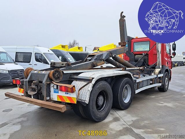 Přeprava kontejnerů DAF 85 CF 460