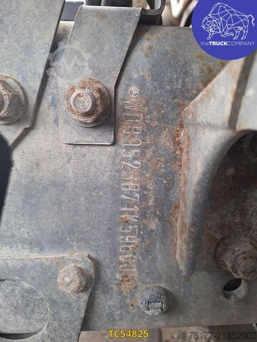 Přeprava kontejnerů Mercedes-Benz Actros 3235