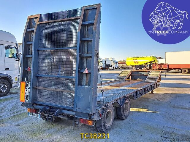 Polonákladní zařízení CAGYP 