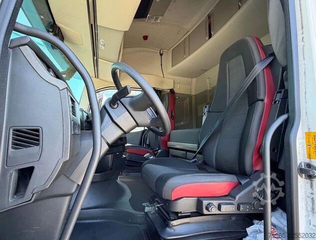 Tracteur routier standard VOLVO FH 13.420 EURO 6 FULL SPOILER 2x TANKS ONLY 566.