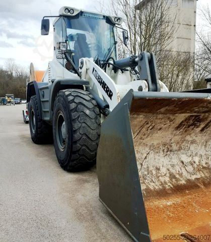 Chargeuse sur pneus LIEBHERR L 546 kein 524 538 542 TipTop k!!!