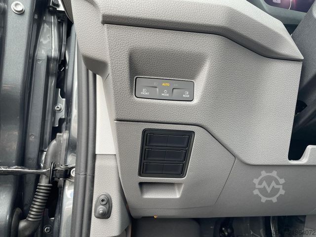 Komercijalno vozilo sa visokim krovom MAN TGE 3.200 L3H3 Kasten 4x4 Individual S ACC STHZ