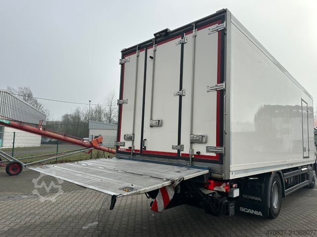 Kühlkoffer-LKW SCANIA P250 / LBW / Carrier 1150 MT / Seitentür / Trenn