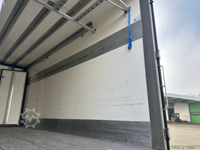 Kühlkoffer-LKW SCANIA P250 / LBW / Carrier 1150 MT / Seitentür / Trenn