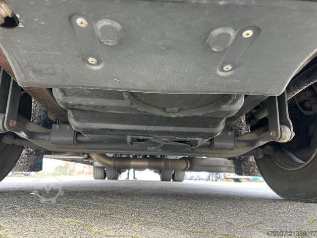 Kühlkoffer-LKW SCANIA P250 / LBW / Carrier 1150 MT / Seitentür / Trenn