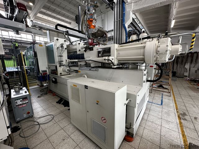 Formsprutningsmaskin KraussMaffei KM 420-4300 CX