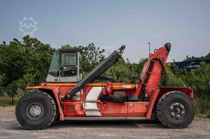 Full-container reach stacker Kalmar DRF450-60S5