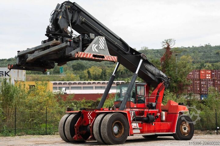 Full-container reach stacker Kalmar DRF450-70C5XS