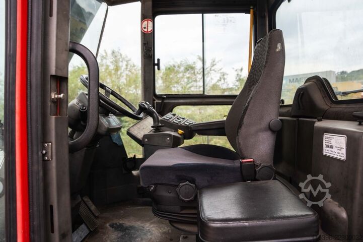 Full-container reach stacker Kalmar DRF450-70C5XS