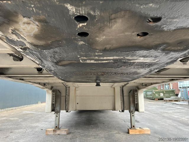 Low loader semitrailer MEUSBURGER MPG-3 Tieflader Plane Lenk/Liftachse Hydr. Rampe