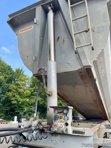 Kamion za otkači Fruehauf STEEL CHASSIS,  DUMPER!   Full spring!  TOP con...