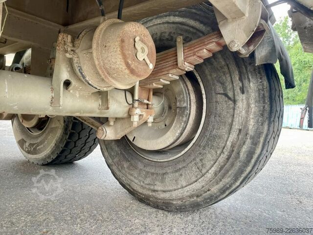 Benne Fruehauf STEEL CHASSIS,  DUMPER!   Full spring!  TOP con...