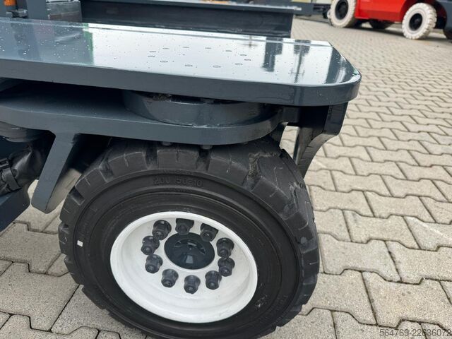 Empilhadeira multidirecional Combilift C4500 /Triplex 6000 mm/Air condition