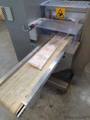Mașină de ambalat felii de gheață carbonică în blocuri ASCO Automatic Wrapping Machine APM 40