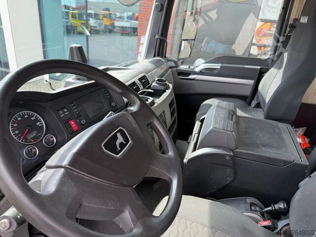 Carga pesada MAN TGS 33.460 6x4 Tractor unit Euro 6