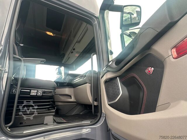 System med krogarm Scania S660 V8 6X4 B6X4 NB HAAKARM/ABROLLER/CONTAINERS...