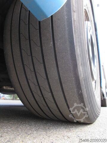 Standard nyergesvontató daf XF530 Edition 4x2 SZM Intarder Standklima