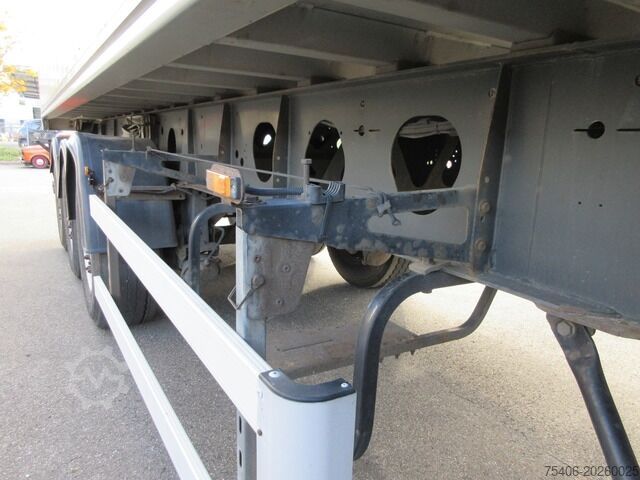 Tiptrailer Wielton 3-Achs Kippmulde 53 m³ Liftachse