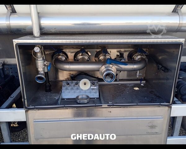 Standard trækkerunit IVECO AT260S40Y/PS -MOTRICE -  CISTERNA MERCI COMMESTIBILI