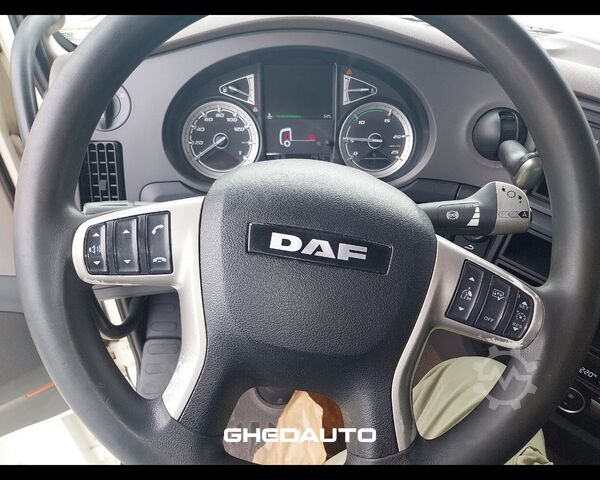 Standard nyergesvontató DAF DAF - DAF XF 106/480