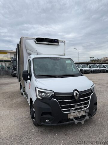 Hűtőfelépítményes furgon Renault Master T35