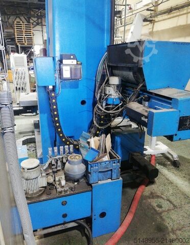 Tafelkotterbank TOS WH 10 CNC