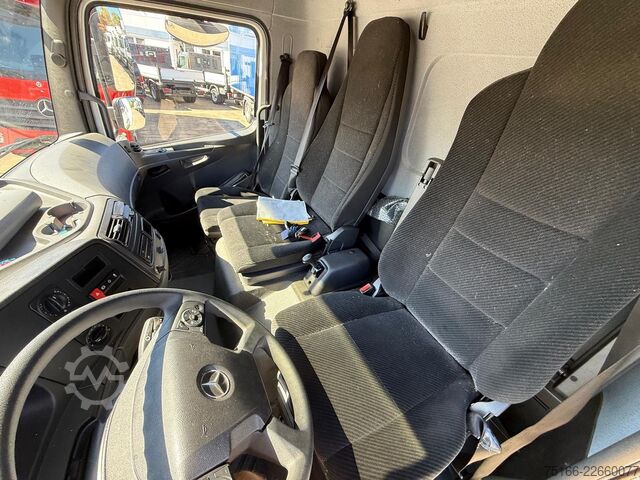 Skåpbil MERCEDES-BENZ ATEGO 818 L Koffer 6,10 m LBW 1 T*2024*EURO 6 E