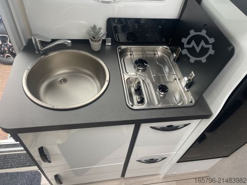 Halvintegrerad husbil Forster T 699 EB Comfort-Line- & Winter-Paket