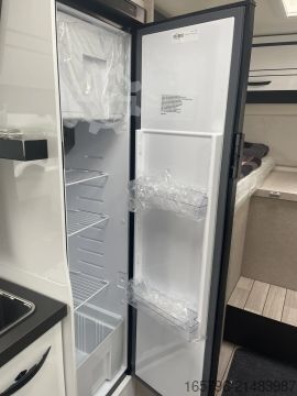 Halvintegrerad husbil Forster T 699 EB 140 PS * Automatik * 3,5 t